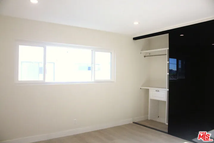 322 S Swall Drive 5, Los Angeles, California 90048