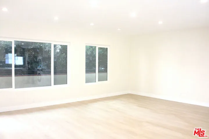 322 S Swall Drive 5, Los Angeles, California 90048