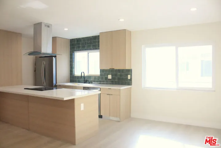 322 S Swall Drive 5, Los Angeles, California 90048