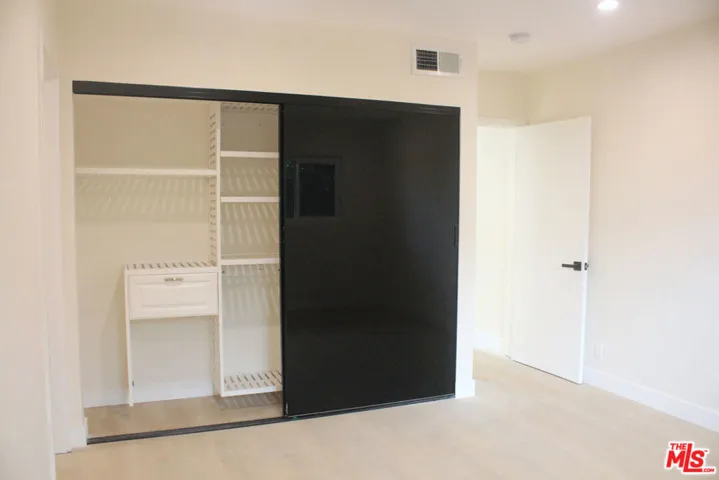 322 S Swall Drive 5, Los Angeles, California 90048