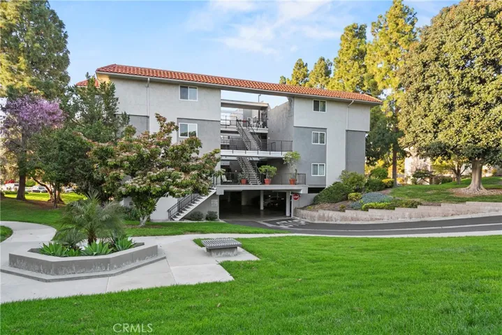 2402 Via Mariposa W 3g, Laguna Woods, California 92637