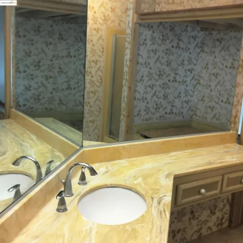 56 Creekside Dr, Antioch, California 94509-4415