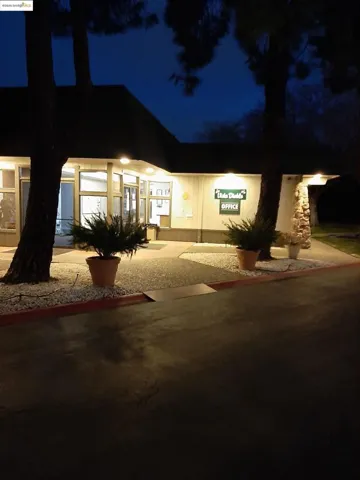 56 Creekside Dr, Antioch, California 94509-4415