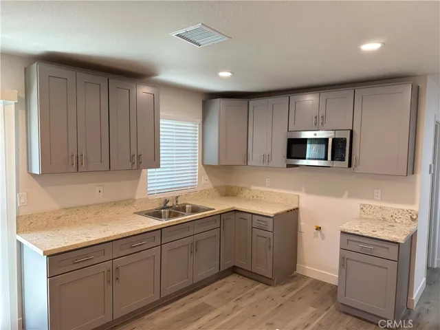 16278 Orick Avenue 2b, Victorville, California 92394