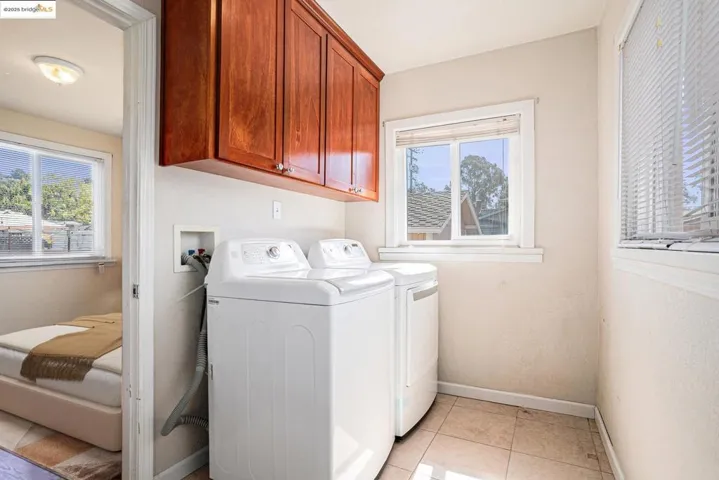2532 83rd Ave, Oakland, California 94605
