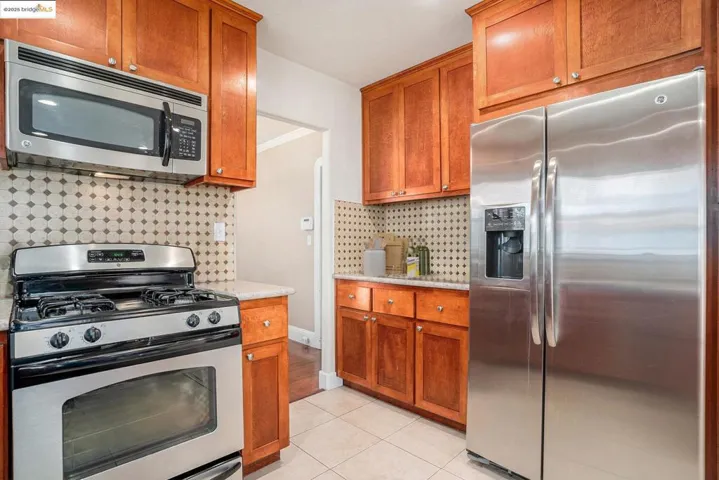 2532 83rd Ave, Oakland, California 94605