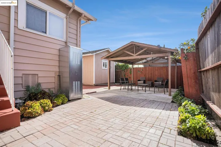 2532 83rd Ave, Oakland, California 94605