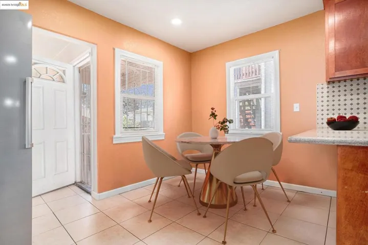 2532 83rd Ave, Oakland, California 94605