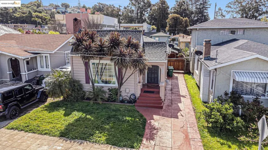 2532 83rd Ave, Oakland, California 94605