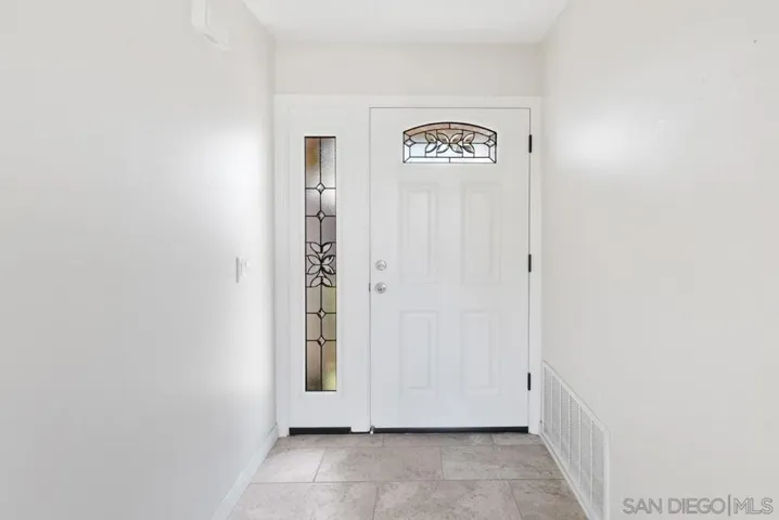16495 Caminito Vecinos 70, San Diego, California 92128