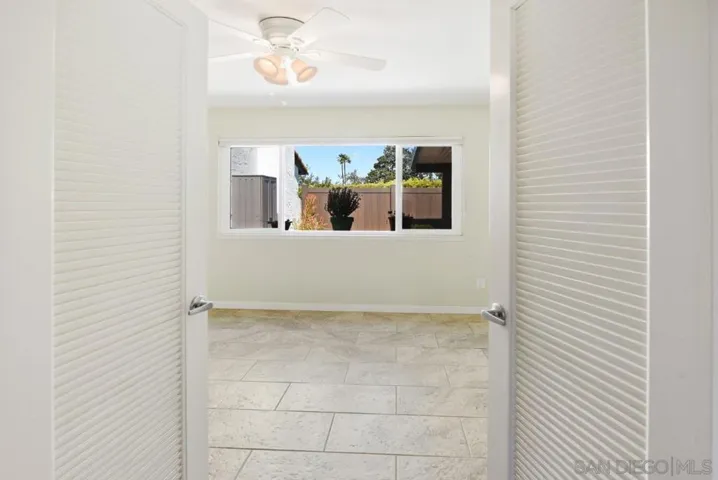 16495 Caminito Vecinos 70, San Diego, California 92128