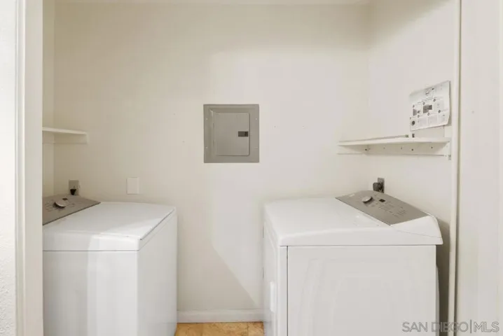 16495 Caminito Vecinos 70, San Diego, California 92128