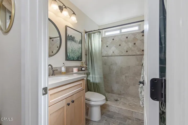 42113 Village 42 Camarillo CA-large-032-