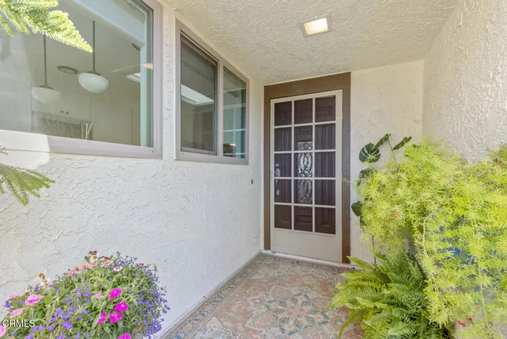 42113 Village 42 Camarillo CA-large-009-