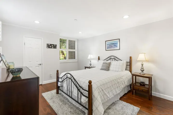 750 State St 124, San Diego, California 92101