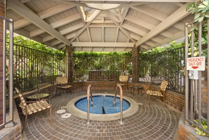 750 State St 124, San Diego, California 92101