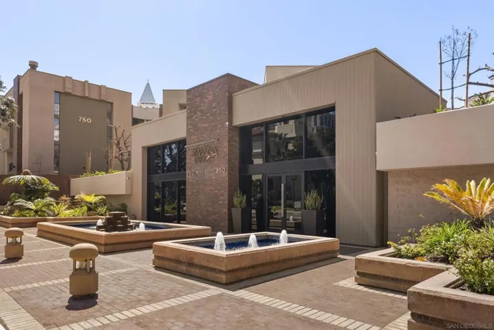 750 State St 124, San Diego, California 92101