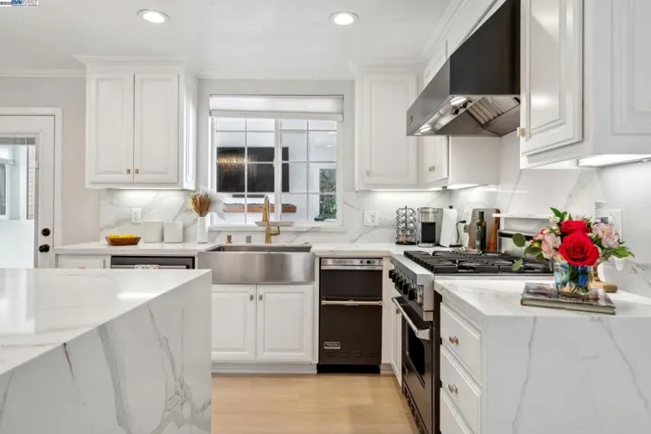 13 Mary Court, Danville, California 94526