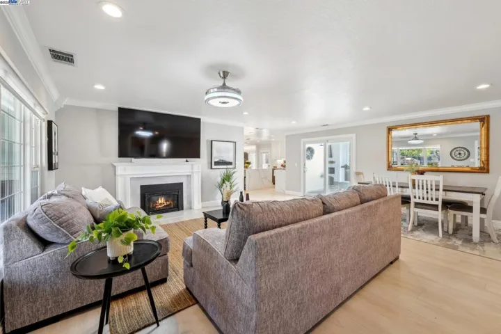 13 Mary Court, Danville, California 94526
