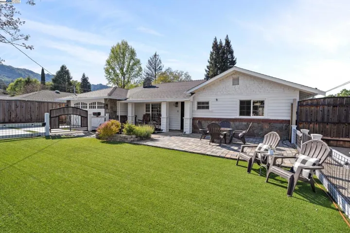 13 Mary Court, Danville, California 94526
