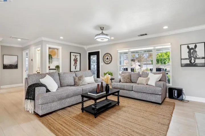 13 Mary Court, Danville, California 94526