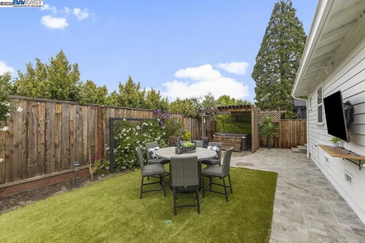 13 Mary Court, Danville, California 94526