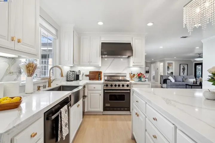 13 Mary Court, Danville, California 94526