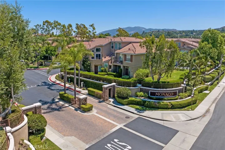 7768 E Portofino Avenue, Anaheim Hills, California 92808