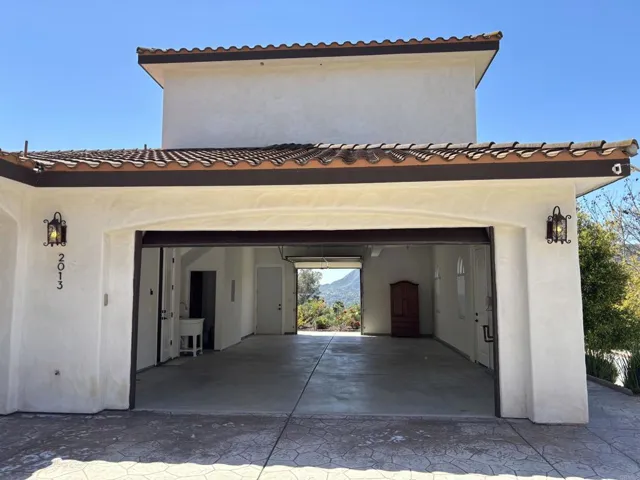 2013 Lundy Lake Drive, Escondido, California 92029