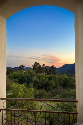 2013 Lundy Lake Drive, Escondido, California 92029