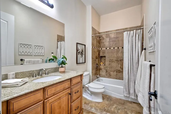 2013 Lundy Lake Drive, Escondido, California 92029