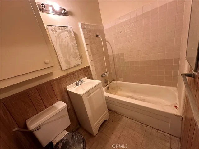 11464 Copeland Street, Lynwood, California 90262