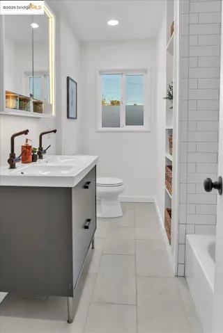 Full Bathroom
