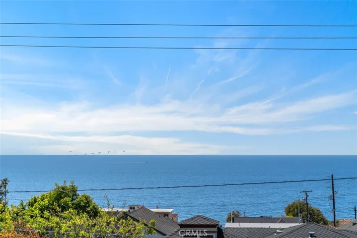 325 Diamond Street, Laguna Beach, California 92651