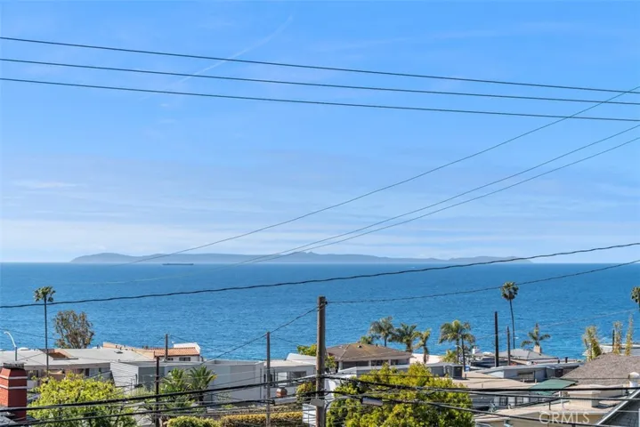 325 Diamond Street, Laguna Beach, California 92651