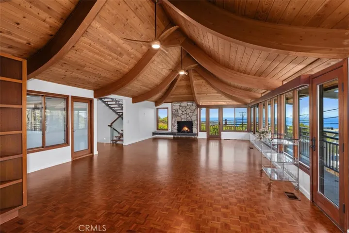 325 Diamond Street, Laguna Beach, California 92651