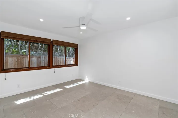 325 Diamond Street, Laguna Beach, California 92651