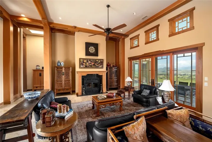 1015 Rimrock Lane, San Luis Obispo, California 93401