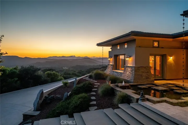 1015 Rimrock Lane, San Luis Obispo, California 93401