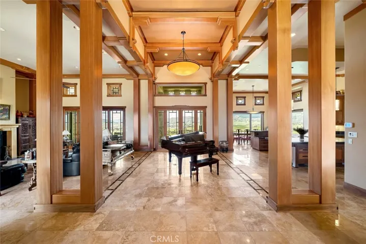 1015 Rimrock Lane, San Luis Obispo, California 93401