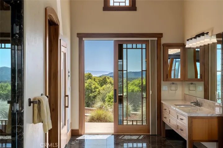 1015 Rimrock Lane, San Luis Obispo, California 93401