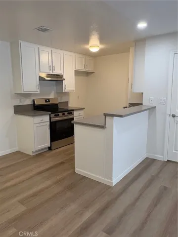 23266 Orange Avenue 6, Lake Forest, California 92630