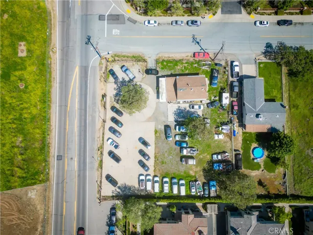 2006 Lakeshore Drive, Lake Elsinore, California 92530