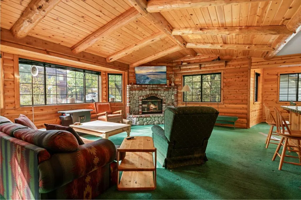 1464 Rockspray Drive, Big Bear, California 92315 home-pic-4