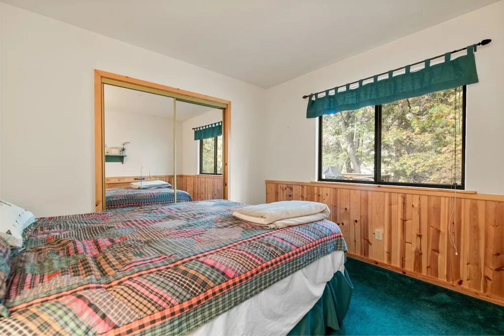 1464 Rockspray Drive, Big Bear, California 92315 home-pic-12