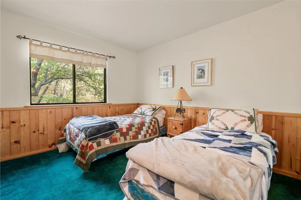 1464 Rockspray Drive, Big Bear, California 92315 home-pic-15