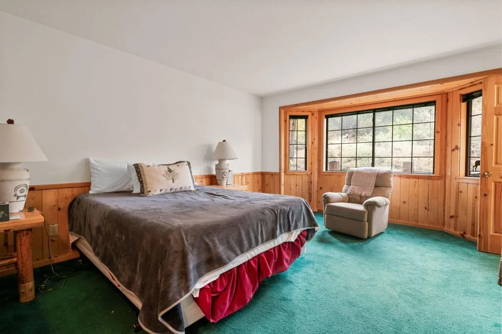 1464 Rockspray Drive, Big Bear, California 92315 home-pic-18