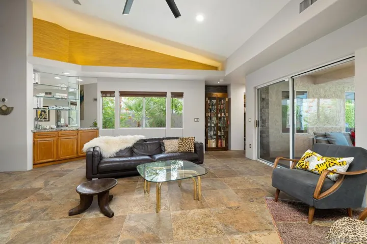 68375 Tachevah Dr, Cathedral City, California 92234