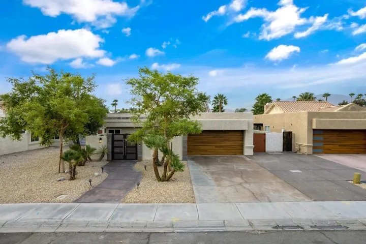 68375 Tachevah Dr, Cathedral City, California 92234