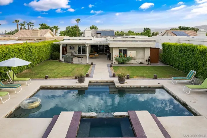 68375 Tachevah Dr, Cathedral City, California 92234